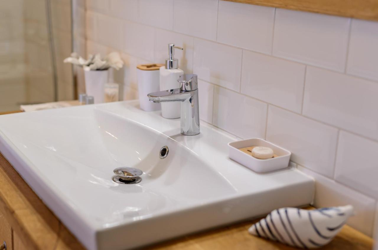 דירות Năvodari Kataleya Apartament מראה חיצוני תמונה